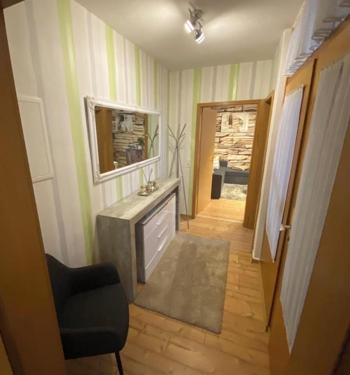 Kleines Apartment Mit Begehbarer Dusche Im Schlafzimmer エーバーバッハ エクステリア 写真